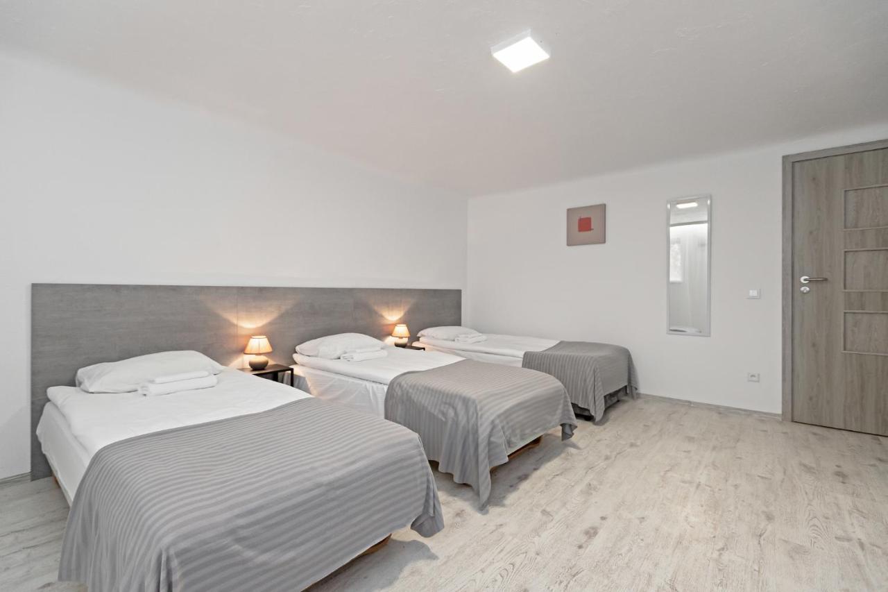 HappyInn Rooms Kaunas Exterior foto
