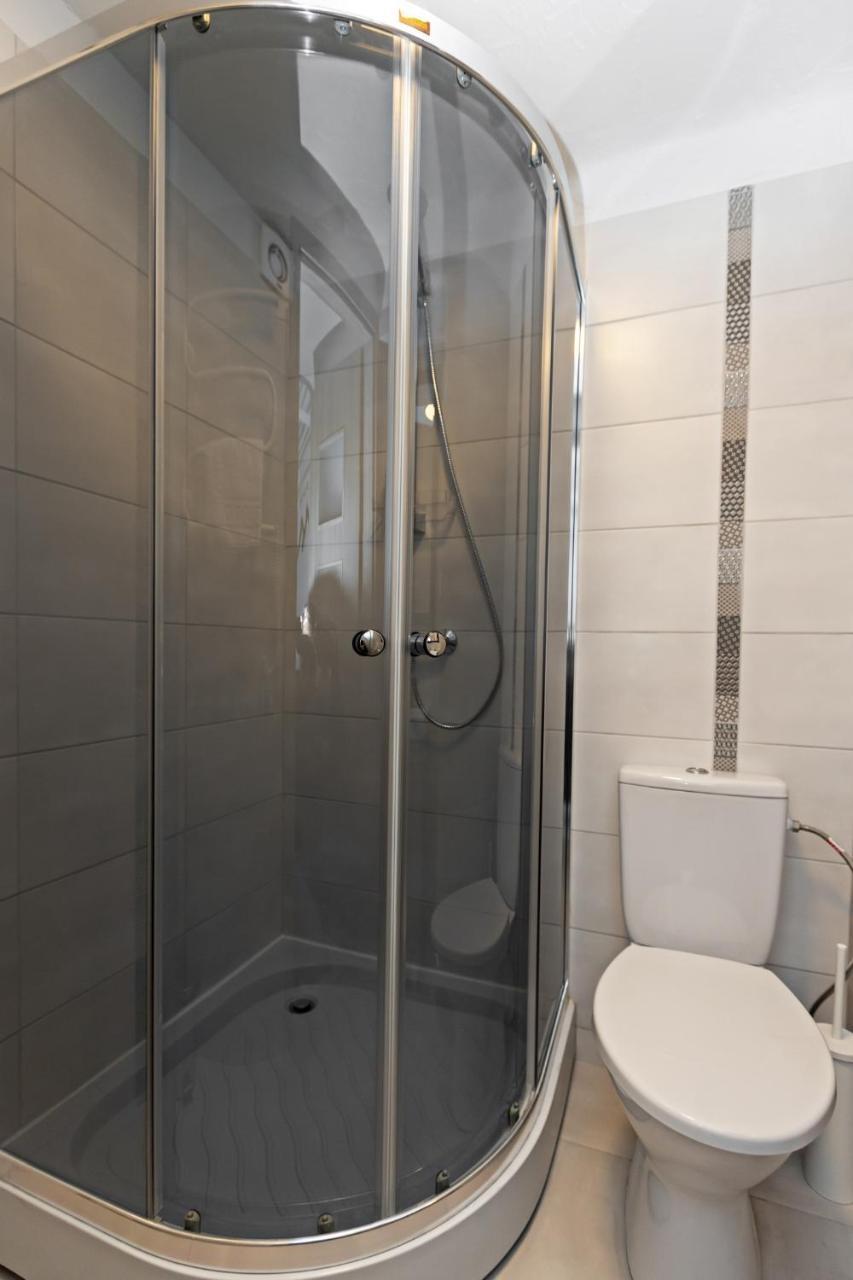 HappyInn Rooms Kaunas Exterior foto
