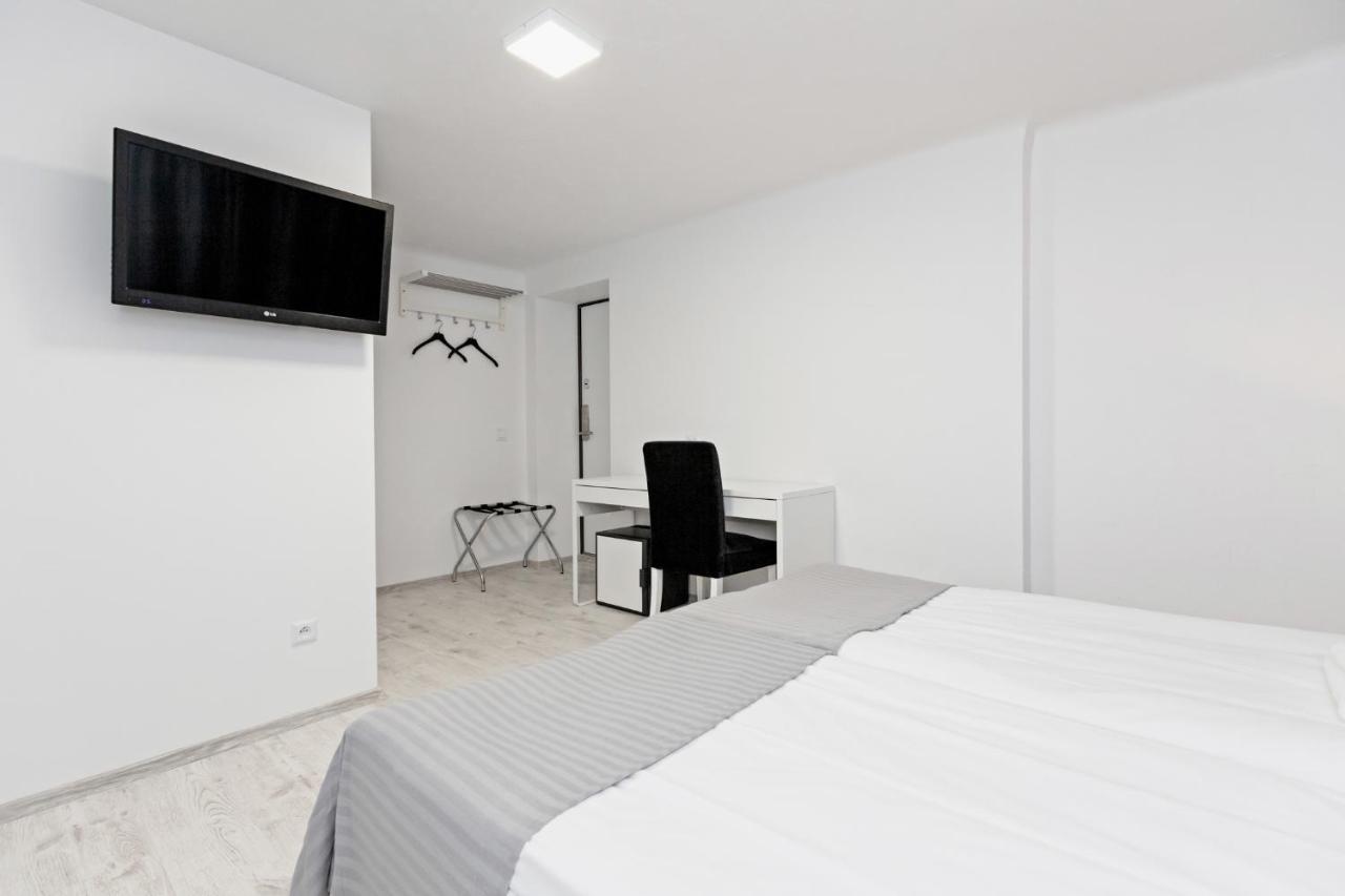 HappyInn Rooms Kaunas Exterior foto